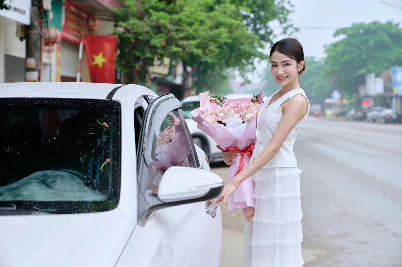 Hoa hậu Doanh nhân hữu nghị quốc tế Phạm Thị Quỳnh tỏa sáng sau đăng quang Hoa hậu Doanh nhân hữu nghị quốc tế Phạm Thị Quỳnh tỏa sáng sau đăng quang