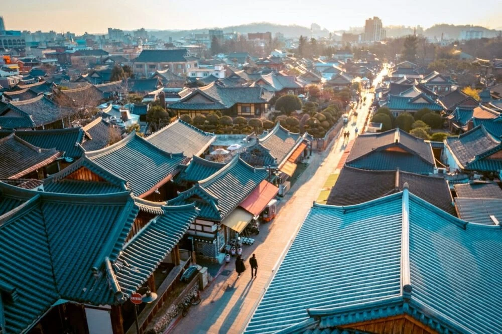 10 số 18. Di sản trong dòng chảy kinh tế đô thị 10 số 18. Di sản trong dòng chảy kinh tế đô thị