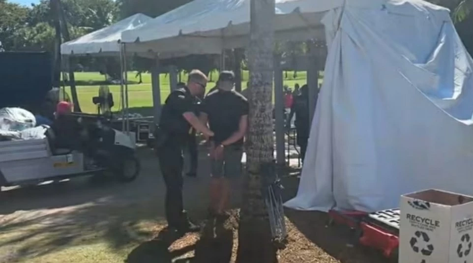 Mật vụ Mỹ bắt nghi phạm gây rối tại sân golf của Tổng thống Trump