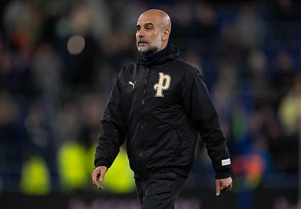 Hòa Everton 3-3, Pep Guardiola tự loại Man City khỏi cuộc đua vô địch Ngoại hạng Anh Hòa Everton 3-3, Pep Guardiola tự loại Man City khỏi cuộc đua vô địch Ngoại hạng Anh