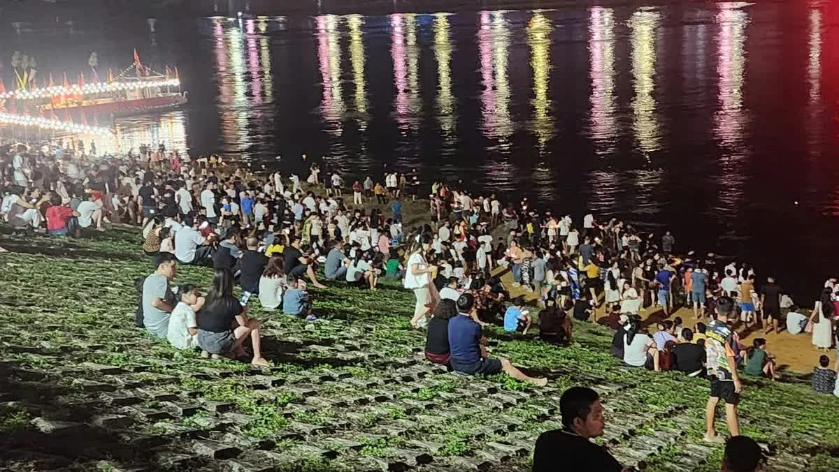 Lễ Cầu ngư và thả hoa đăng năm 2026 Lễ Cầu ngư và thả hoa đăng năm 2026