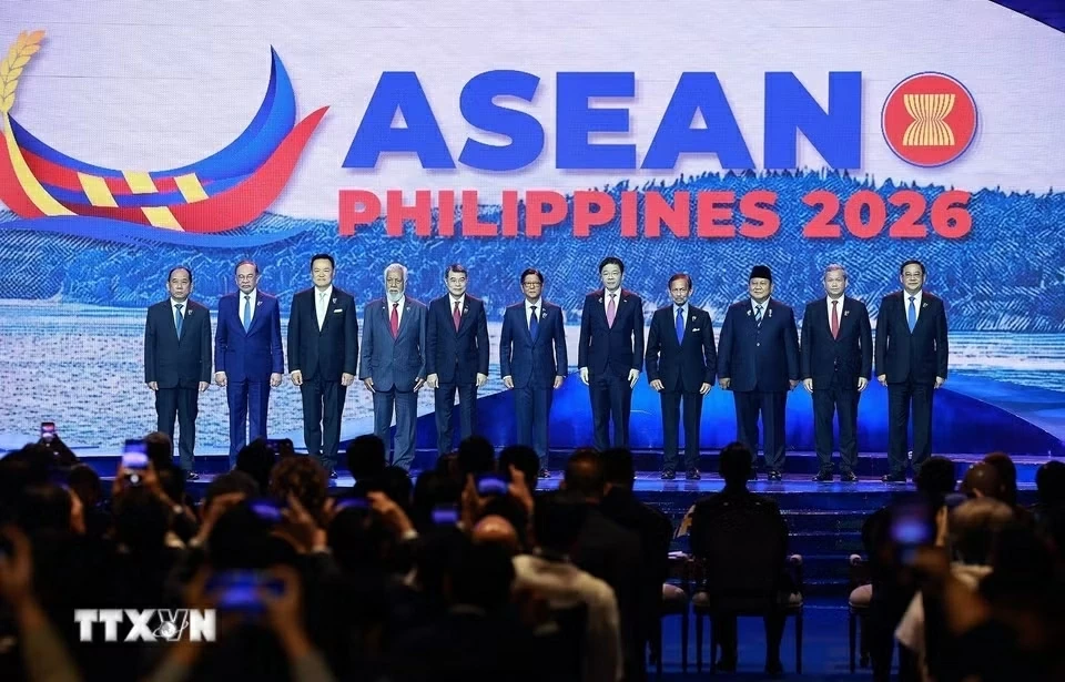 Phiên khai mạc và phiên họp toàn thể Hội nghị cấp cao ASEAN lần thứ 48 Phiên khai mạc và phiên họp toàn thể Hội nghị cấp cao ASEAN lần thứ 48