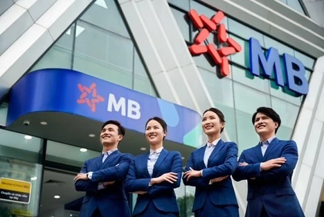 Moody’s nâng xếp hạng tín nhiệm của MB Bank lên mức Ba2. Moody’s nâng xếp hạng tín nhiệm của MB Bank lên mức Ba2.