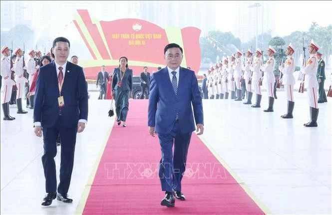 Lãnh đạo Đảng và Nhà nước tham dự Lễ Khai mạc trọng thể Đại hội đại biểu Mặt trận Tổ quốc Việt Nam lần thứ XI Lãnh đạo Đảng và Nhà nước tham dự Lễ khai mạc trọng thể Đại hội đại biểu Mặt trận Tổ quốc Việt Nam lần thứ XI