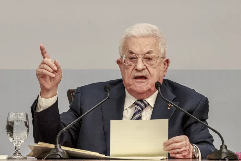 Tổng thống Palestine Mahmoud Abbas phát biểu tại hội nghị toàn quốc lần thứ 8 của phong trào Fatah ở Ramallah ngày 14/5. (Nguồn: Al Jazeera) Tổng thống Palestine Mahmoud Abbas phát biểu tại hội nghị toàn quốc lần thứ 8 của phong trào Fatah ở Ramallah ngày 14/5. (Nguồn: Al Jazeera)