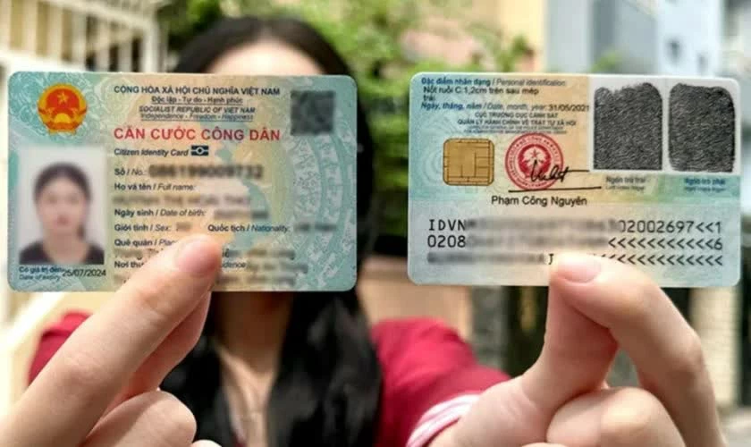 Hướng dẫn cách xem 2 mặt CCCD trên VneID dễ dàng. Hướng dẫn cách xem 2 mặt CCCD trên VneID dễ dàng.