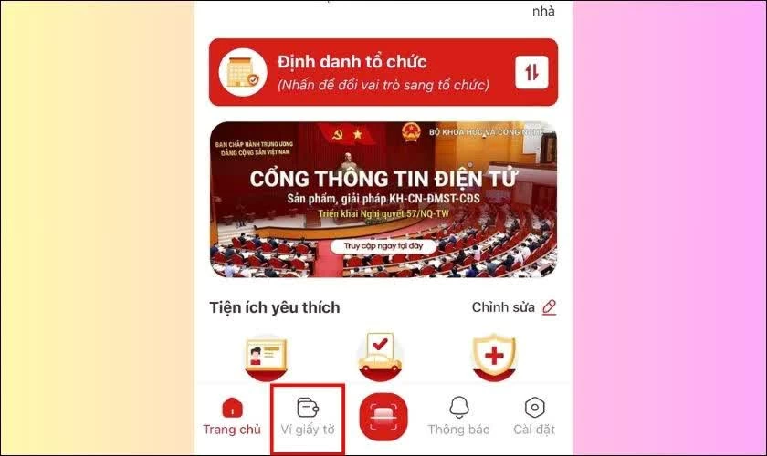 Tiếp theo, truy cập mục “Ví giấy tờ”. Tiếp theo, truy cập mục “Ví giấy tờ”.