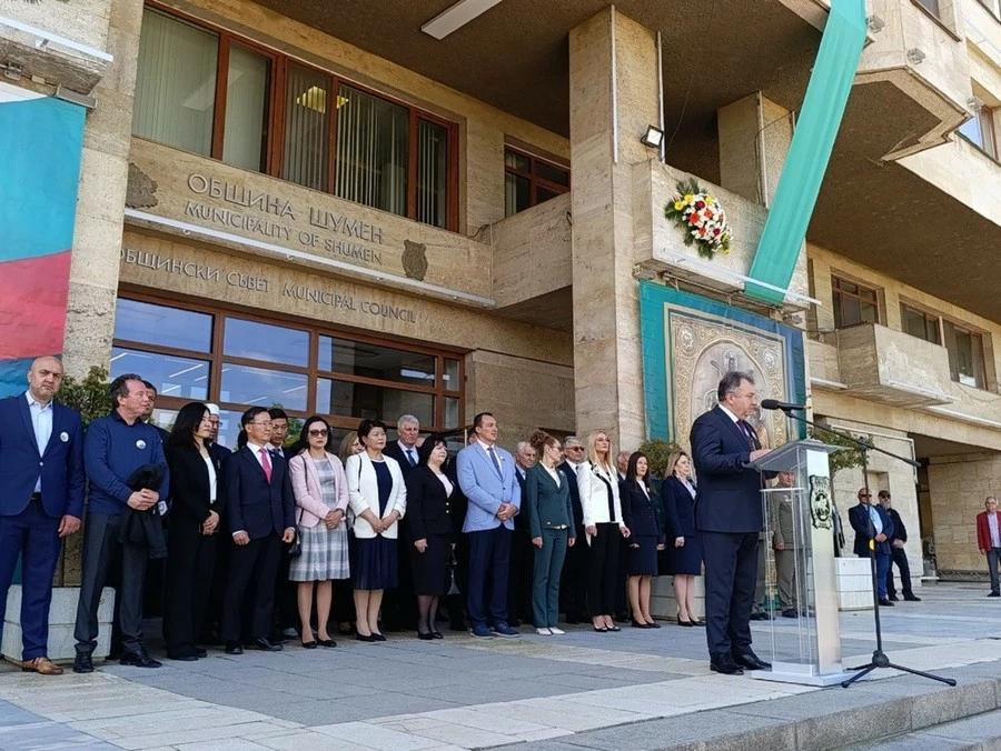 Đại sứ Việt Nam tại Bulgaria thúc đẩy hợp tác địa phương, giáo dục, doanh nghiệp tại Shumen và Varna