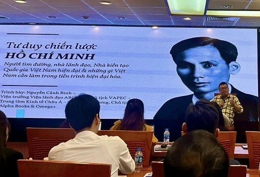 Tư duy lãnh đạo của Chủ tịch Hồ Chí Minh gợi mở nhiều bài học thực tiễn Tư duy lãnh đạo của Chủ tịch Hồ Chí Minh gợi mở nhiều bài học thực tiễn