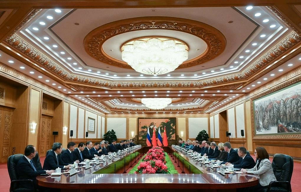 Tổng thống Nga thăm Trung Quốc: Hé lộ cách ông Putin gọi ông Tập Cận Bình, khẳng định quan hệ ở mức chưa từng có Tổng thống Nga thăm Trung Quốc: Hé lộ cách ông Putin gọi ông Tập Cận Bình, khẳng định quan hệ ở mức chưa từng có