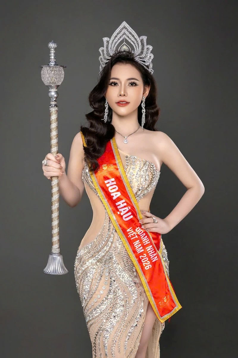 Hoa hậu Doanh nhân 2026 Nguyễn Hoàng Vân - Hành trình của nhan sắc, trí tuệ và lòng nhân ái