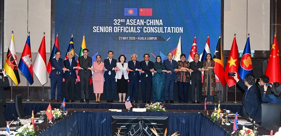 ASEAN-Trung Quốc: Hợp tác chiến lược vì một khu vực tự cường ASEAN-Trung Quốc: Hợp tác chiến lược vì một khu vực tự cường
