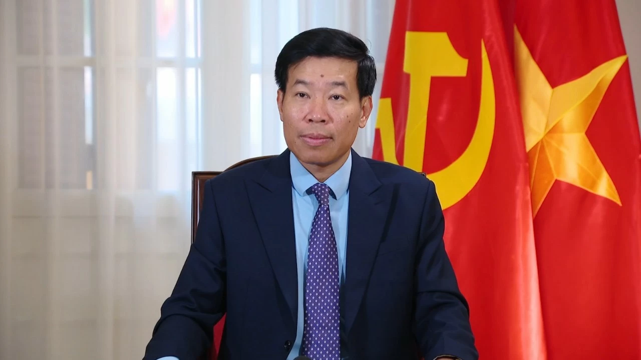 Ủy viên Trung ương Đảng, Phó Bí thư Đảng ủy Bộ, Thứ trưởng Bộ Ngoại giao Nguyễn Mạnh Cường. (Ảnh: Bảo Chi)