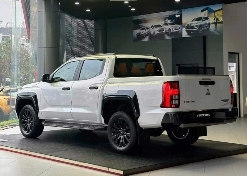 Mitsubishi Triton được giới thiệu tại Việt Nam từ tháng 9/2024 với nhiều thay đổi lớn về thiết kế và công nghệ.