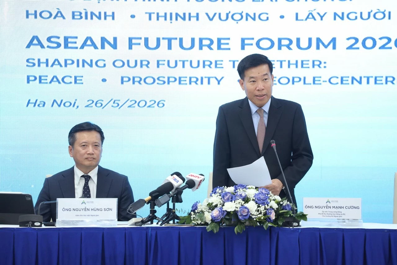 Ủy viên Trung ương Đảng, Phó Bí thư Thường trực Đảng ủy Bộ, Thứ trưởng Ngoại giao Nguyễn Mạnh Cường giới thiệu về Diễn đàn Tương lai ASEAN 2026