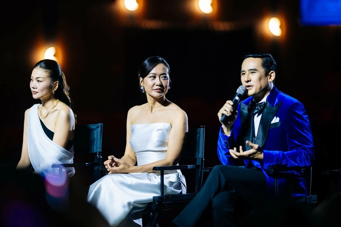Siêu mẫu Thanh Hằng