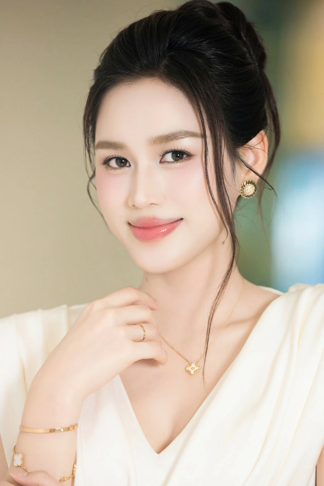 Hoa hậu Đỗ Thị Hà