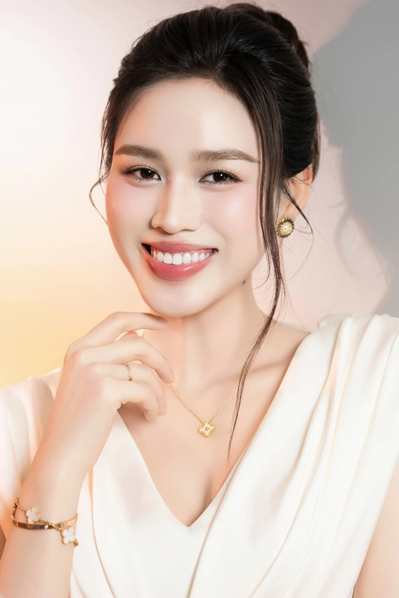 Hoa hậu Đỗ Thị Hà