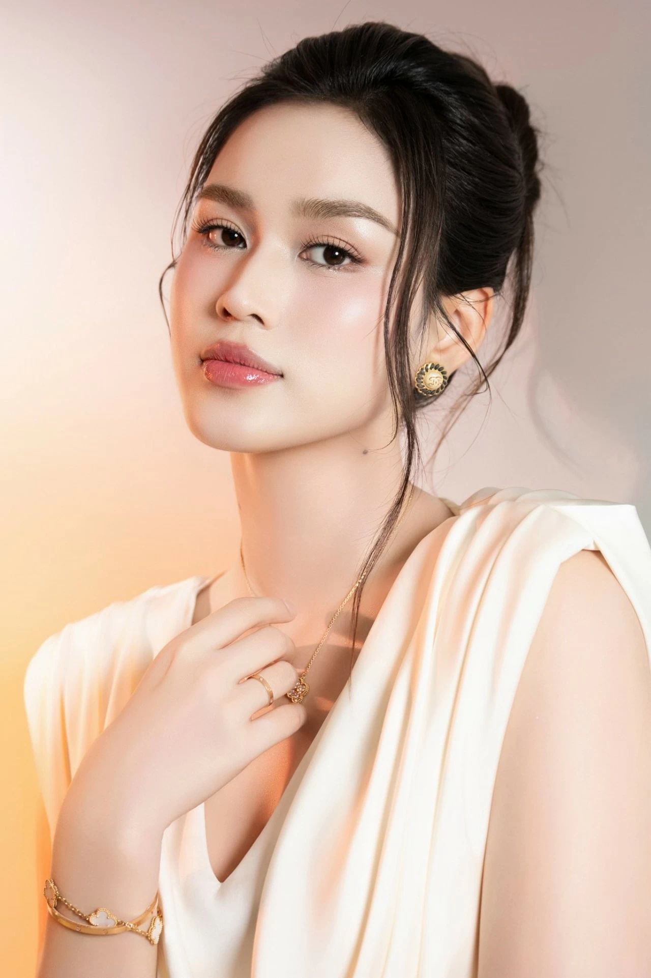 Hoa hậu Đỗ Thị Hà