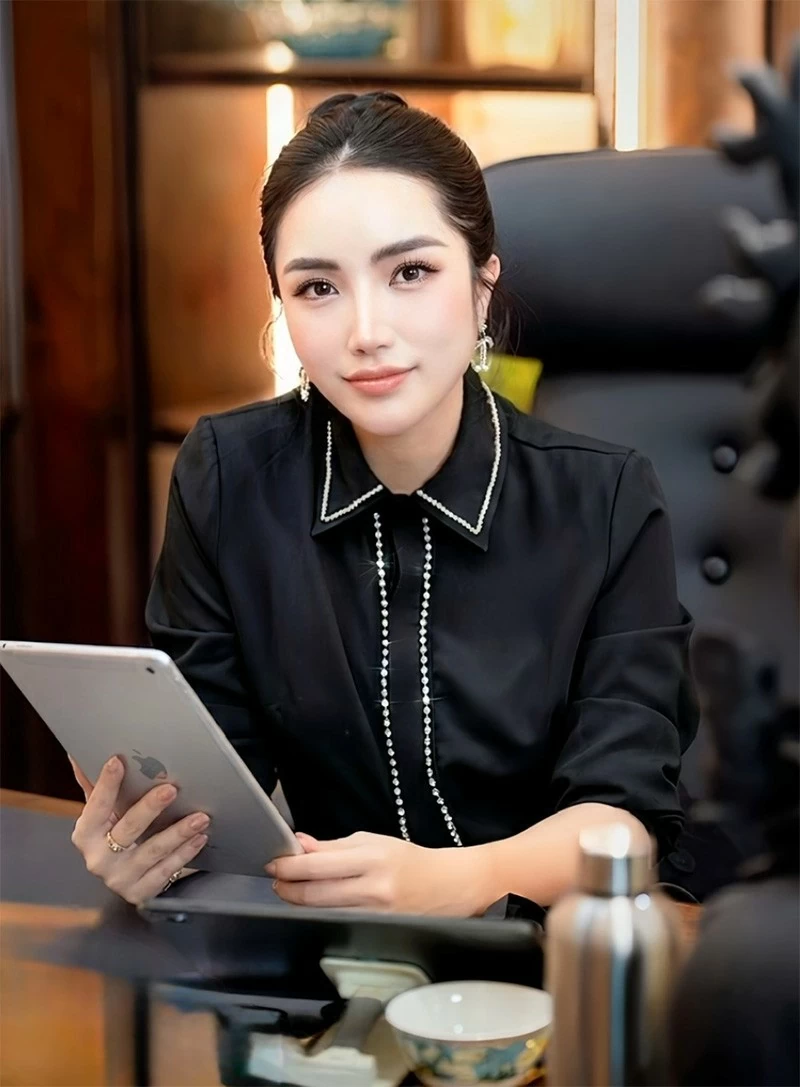 Doanh nhân Đỗ Hương Ly - Chủ tịch kiêm Tổng Giám đốc Công ty Cổ phần Đầu tư và Công nghệ DNL 
