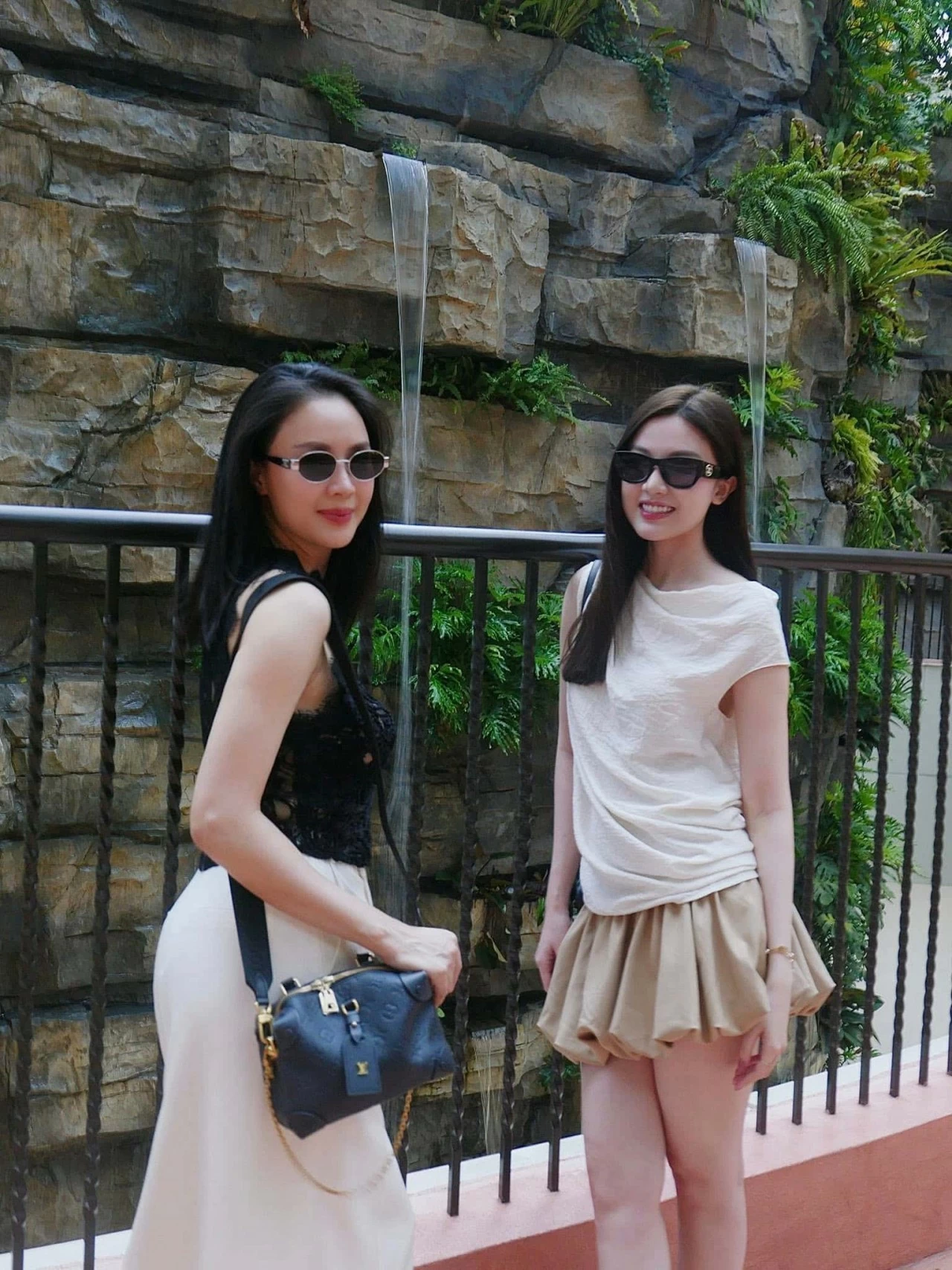 Nhan sắc diễn viên Hồng Diễm