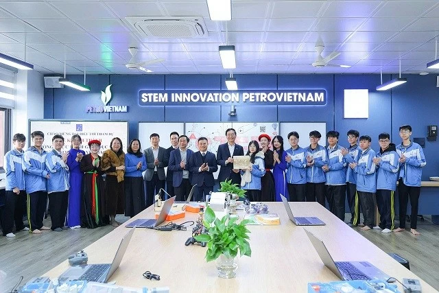 PVEP và hành trình kiến tạo tương lai từ giáo dục và y tế