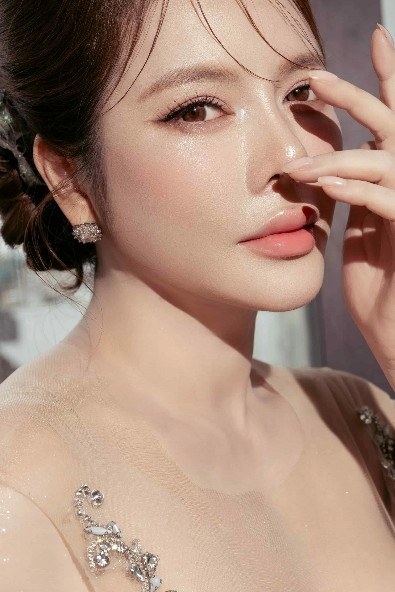 Diễn viên Lý Nhã Kỳ