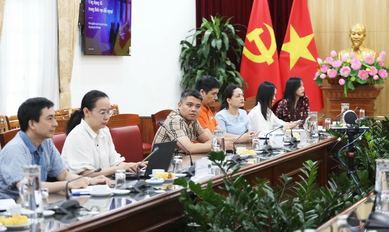 Đại biểu từ các liên quan trong và ngoài Bộ tham dự Hội thảo. (Ảnh: Thành Long) Đại biểu từ các liên quan trong và ngoài Bộ tham dự Hội thảo. (Ảnh: Thành Long)
