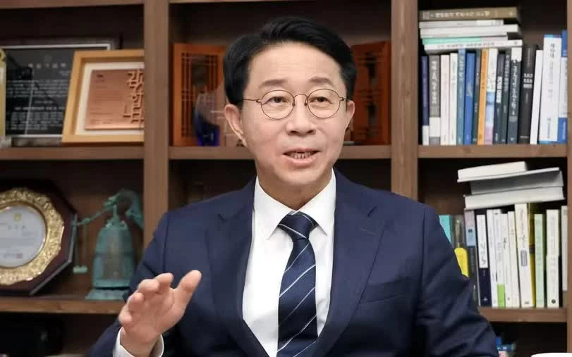 Chủ tịch Quốc hội Trần Thanh Mẫn gửi thư chúc mừng Chủ tịch Quốc hội Hàn Quốc Chủ tịch Quốc hội Trần Thanh Mẫn gửi thư chúc mừng Chủ tịch Quốc hội Hàn Quốc