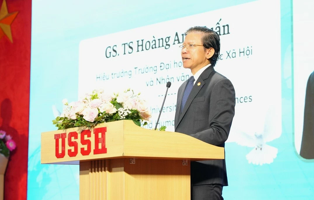 Chia sẻ kinh nghiệm khai thác, bảo tồn và số hóa tư liệu, tài liệu lưu trữ liên quan đến quan hệ Việt Nam – Hoa Kỳ
