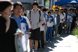 Gần 13 triệu học sinh Trung Quốc bước vào kỳ thi đại học khắc nghiệt