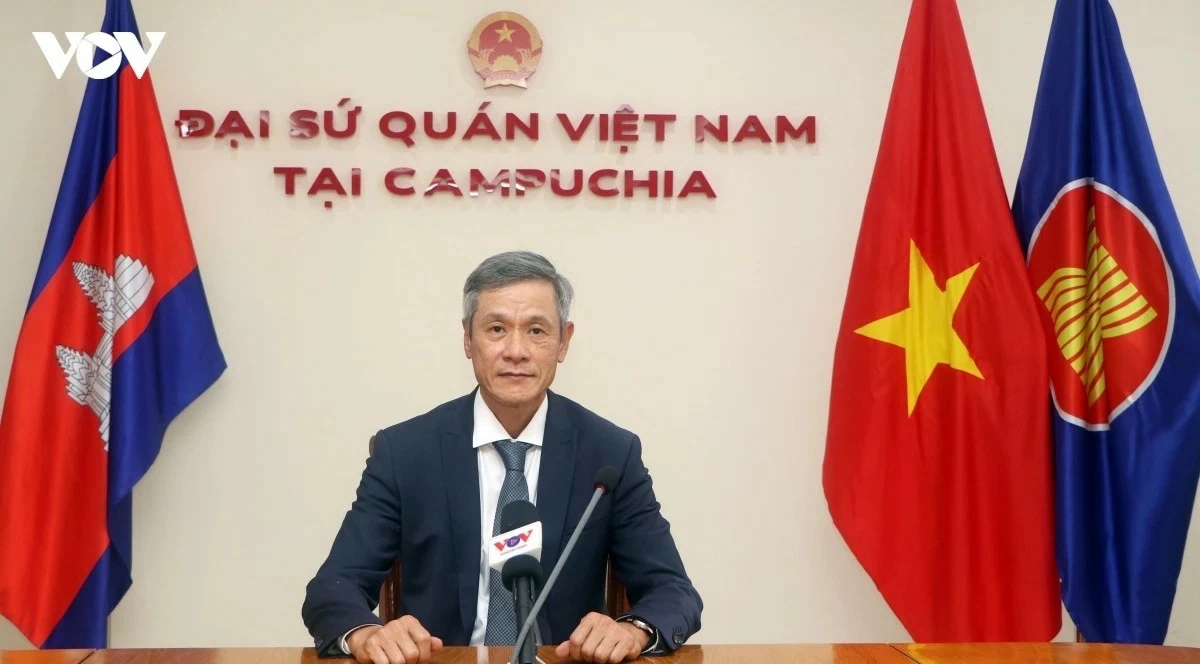 Đại sứ Nguyễn Minh Vũ: Ngoại giao kinh tế cần chuyển từ tư duy “xúc tiến” sang tư duy “kiến tạo và dẫn dắt cơ hội” Đại sứ Nguyễn Minh Vũ: Ngoại giao kinh tế cần chuyển từ tư duy “xúc tiến” sang tư duy “kiến tạo và dẫn dắt cơ hội”
