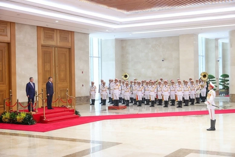 Thủ tướng Lê Minh Hưng chủ trì lễ đón chính thức Thủ tướng Campuchia
