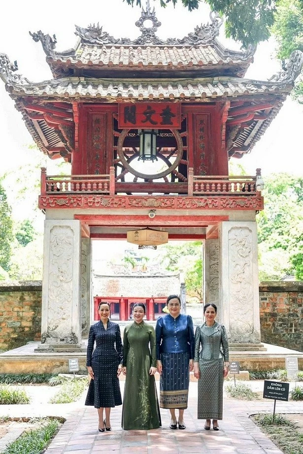 Hoạt động đối ngoại của Phu nhân Thủ tướng Chính phủ Lê Minh Hưng cùng Phu nhân Thủ tướng các nước Lào, Campuchia, Thái Lan Hoạt động đối ngoại của Phu nhân Thủ tướng Chính phủ Lê Minh Hưng cùng Phu nhân Thủ tướng các nước Lào, Campuchia, Thái Lan