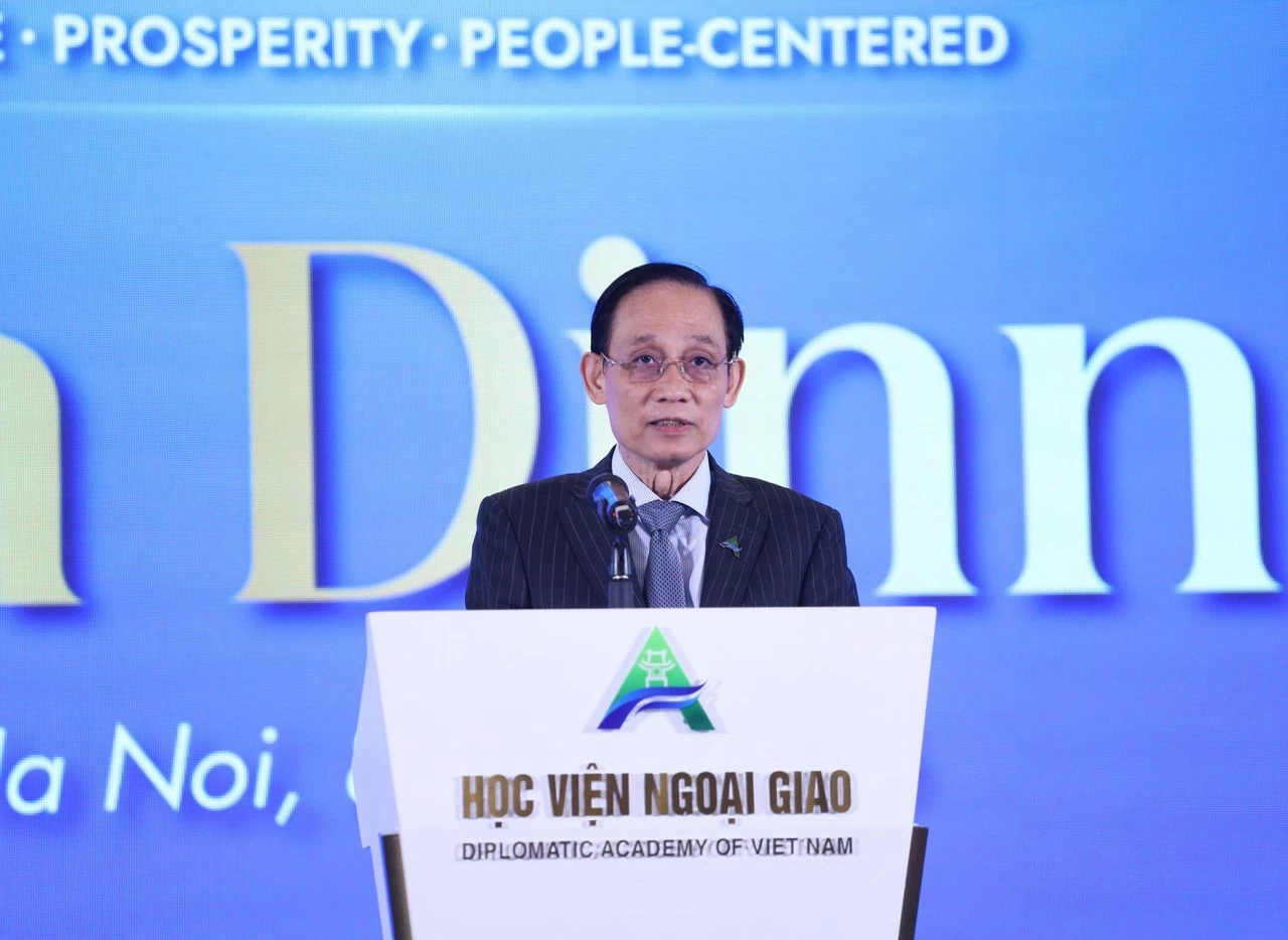 Ủy viên Bộ Chính trị, Bí thư Đảng ủy Bộ, Bộ trưởng Ngoại giao Lê Hoài Trung phát biểu tại Tiệc chiêu đãi. (Ảnh: Thành Long) Ủy viên Bộ Chính trị, Bí thư Đảng ủy Bộ, Bộ trưởng Ngoại giao Lê Hoài Trung phát biểu tại Tiệc chiêu đãi. (Ảnh: Thành Long)