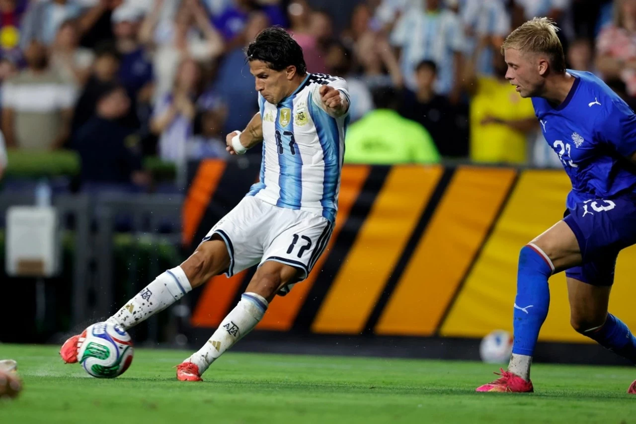 Argentina 3-0 Iceland: Messi trở lại đầy ấn tượng, nhà vô địch thế giới sẵn sàng bảo vệ ngôi vương