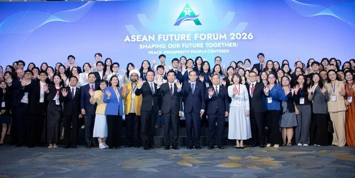 Bế mạc Diễn đàn Tương lai ASEAN: Con số kỷ lục, chương trình nghị sự mang tính mới, nuôi dưỡng kết nối và lạc quan bước tới tương lai Bế mạc Diễn đàn Tương lai ASEAN: Con số kỷ lục, chương trình nghị sự mang tính mới, nuôi dưỡng kết nối và lạc quan bước tới tương lai