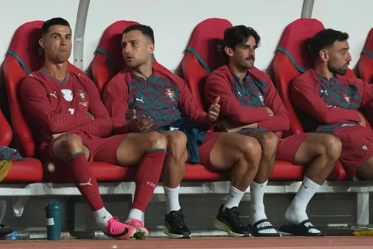 Bồ Đào Nha 2-1 Nigeria: Sao trẻ tỏa sáng, Ronaldo kém duyên với việc ghi bàn
