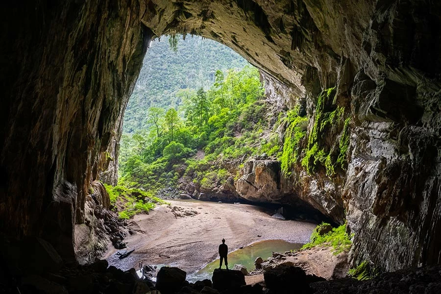 Đưa Phong Nha - Kẻ Bàng trở thành khu du lịch trọng điểm của Việt Nam Đưa Phong Nha - Kẻ Bàng trở thành khu du lịch trọng điểm của Việt Nam