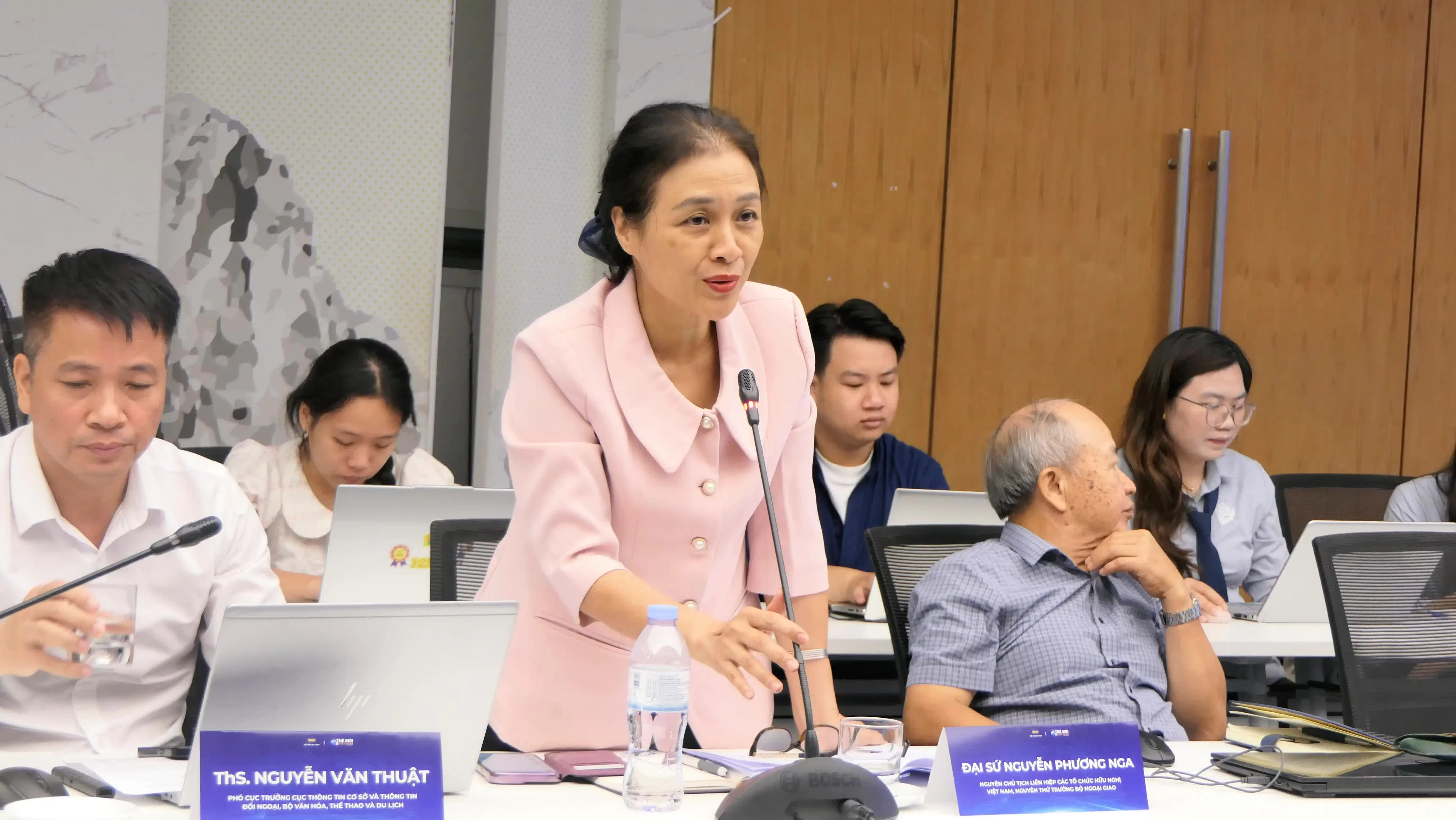 Thông tin đối ngoại trong kỷ nguyên mới: Xây dựng các ‘điểm chạm’ chiến lược của Việt Nam trên không gian truyền thông quốc tế Thông tin đối ngoại trong kỷ nguyên mới: Xây dựng các ‘điểm chạm’ chiến lược của Việt Nam trên không gian truyền thông quốc tế