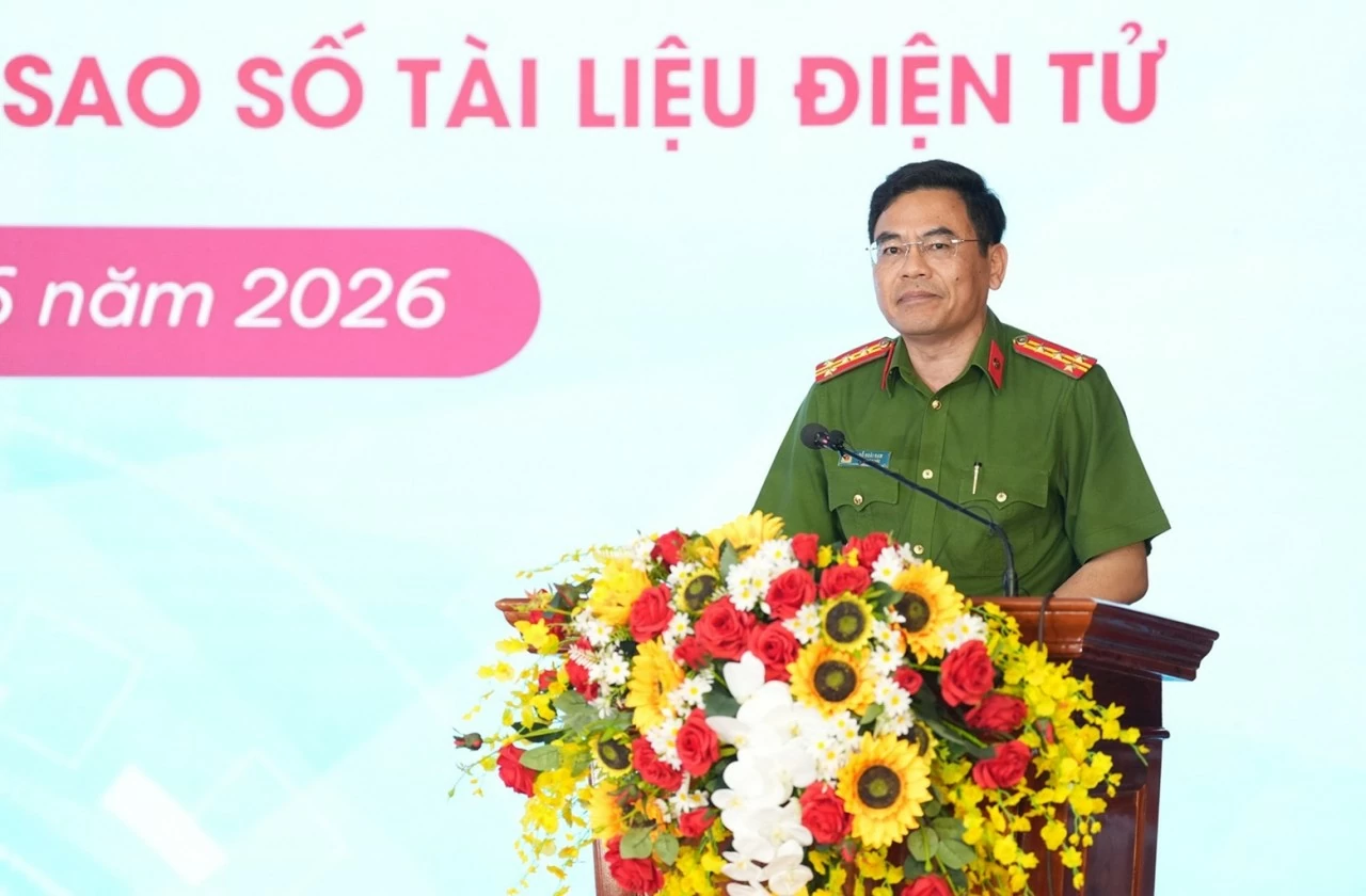 Agribank đồng hành cùng tỉnh Ninh Bình triển khai mô hình Kiosk thông minh: Cú hích chuyển đổi số hành chính công Agribank đồng hành cùng tỉnh Ninh Bình triển khai mô hình Kiosk thông minh: Cú hích chuyển đổi số hành chính công