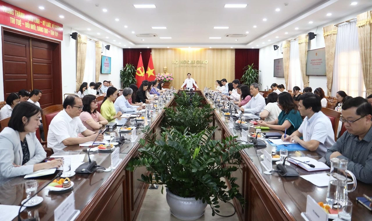 Toàn cảnh Hội nghị Giao ban công tác đối ngoại nhân dân 6 tháng đầu năm 2026. (Ảnh: Thành Long)