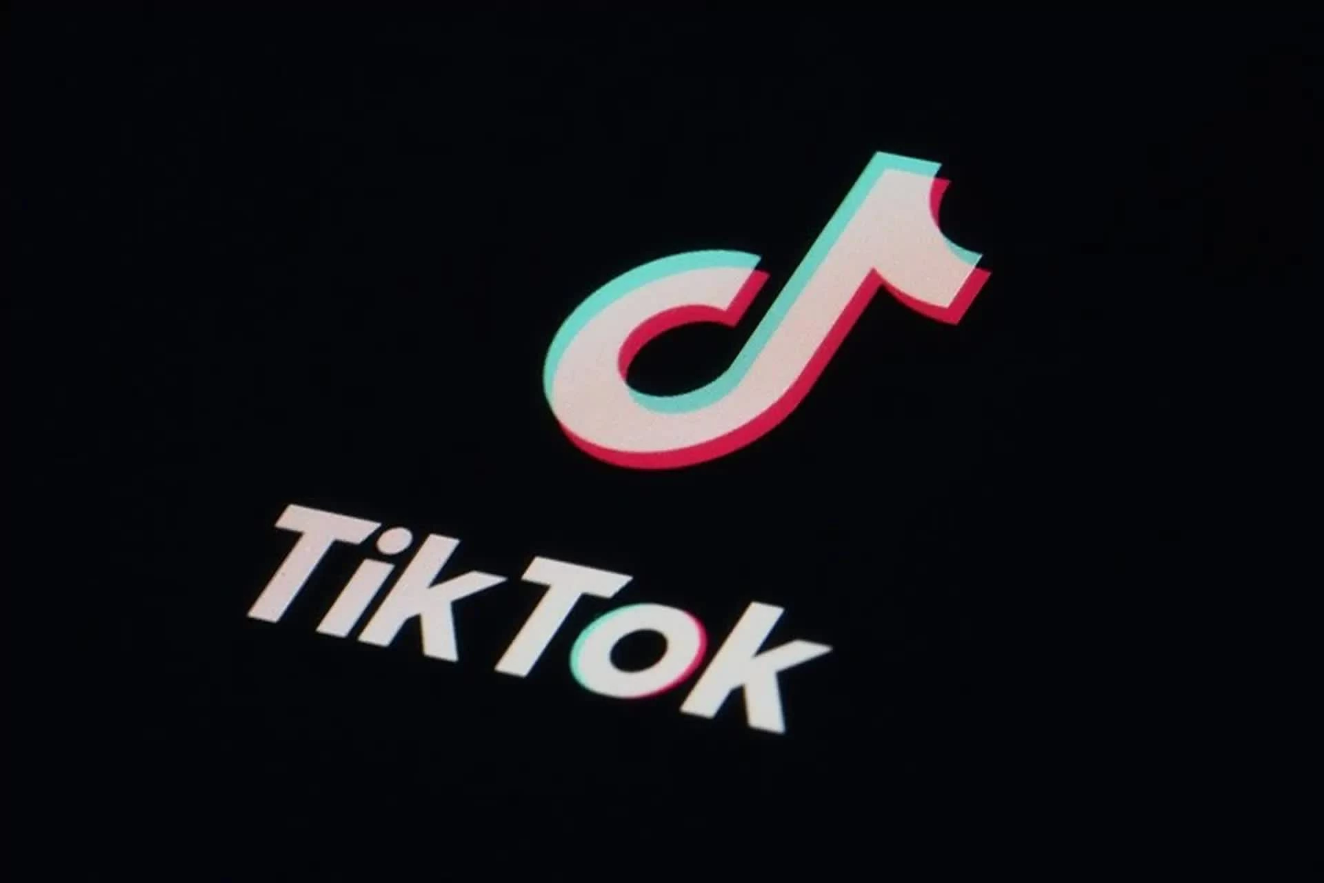Cách đổi khung trò chuyện trên TikTok dễ dàng, đẹp mắt.