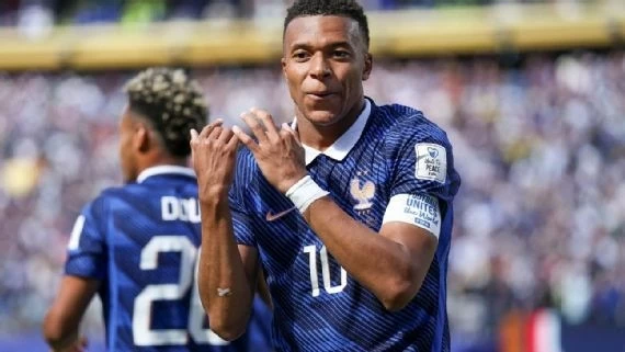 Phá hai kỷ lục cùng lúc, Mbappe áp sát thành tích làm bàn của Klose