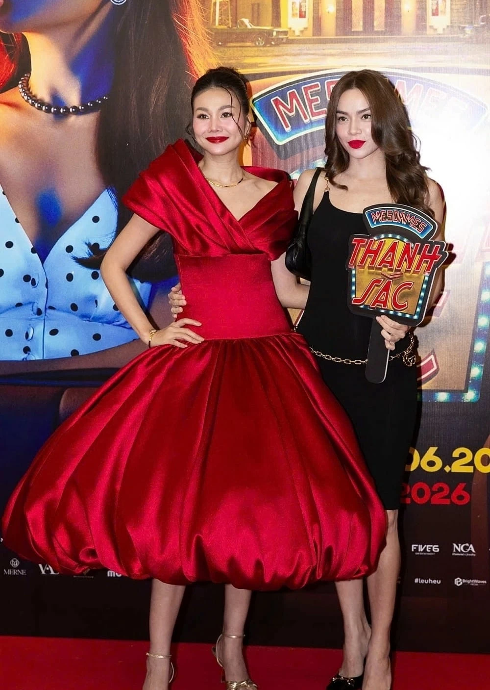 Ngắm dàn sao đổ bộ thảm đỏ Ngắm dàn sao đổ bộ thảm đỏ