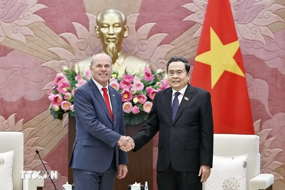 Chủ tịch Quốc hội Trần Thanh Mẫn tiếp Đại sứ Canada tại Việt Nam