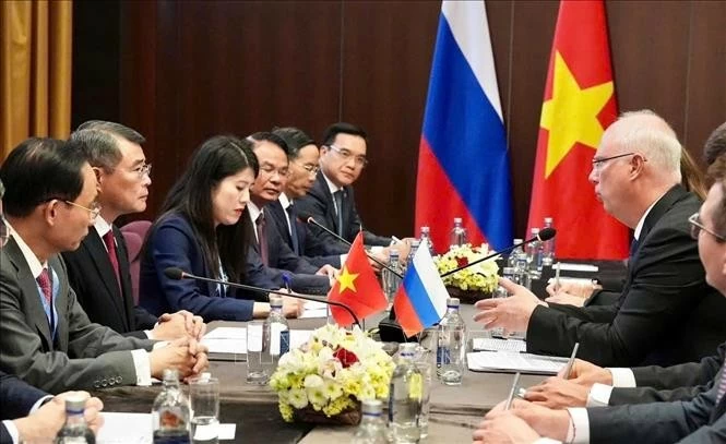Thủ tướng Chính phủ Lê Minh Hưng tiếp Tổng Giám đốc Quỹ Đầu tư trực tiếp Nga Kirill Dmitriev