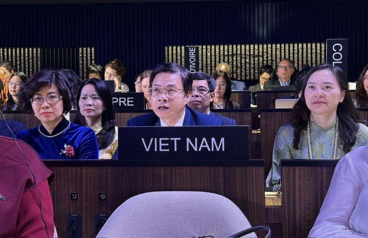 Việt Nam tiếp tục phát huy vai trò thành viên tích cực, trách nhiệm tại UNESCO