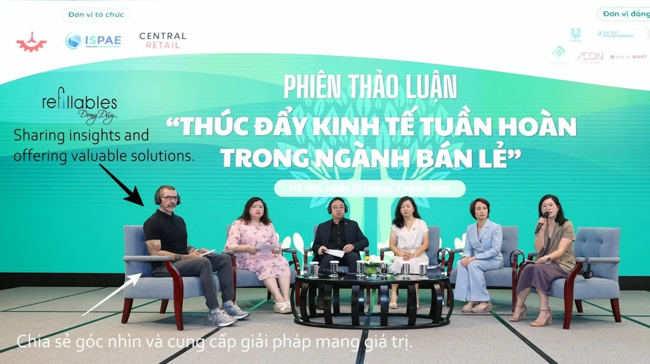 Nhà sáng lập Refillables Hà Nội tham gia phiên thảo luận trong khuôn khổ chiến dịch Mô hình tái nạp: Từ chai lọ cũ đến lối sống mới