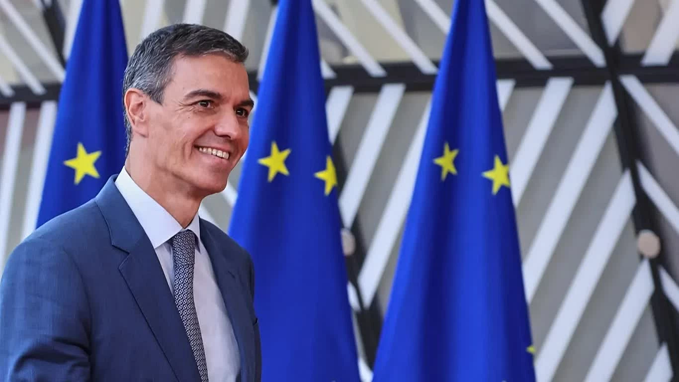 Thủ tướng Tây Ban Nha: EU khó thành thế lực kinh tế toàn cầu nếu thiếu nguồn lực tài chính Thủ tướng Tây Ban Nha: EU khó thành thế lực kinh tế toàn cầu nếu thiếu nguồn lực tài chính